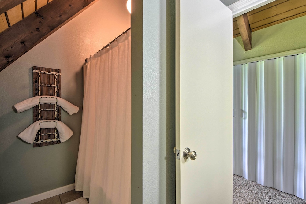 Sky Valley Home w Stunning Views 1 Mi to Resort - photo 8