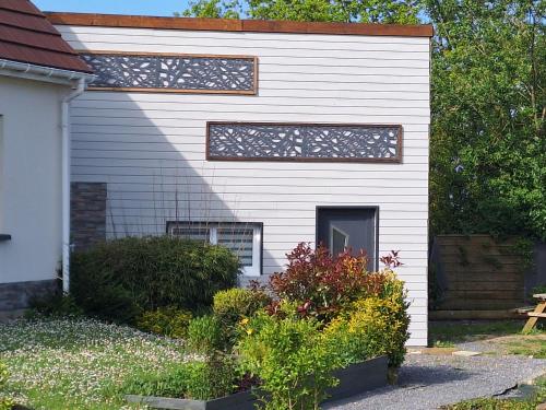 Le Bois Dormant - carbon neutral hotel in Samer
