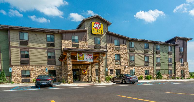 My Place Hotel Randolph VT in Randolph, United States