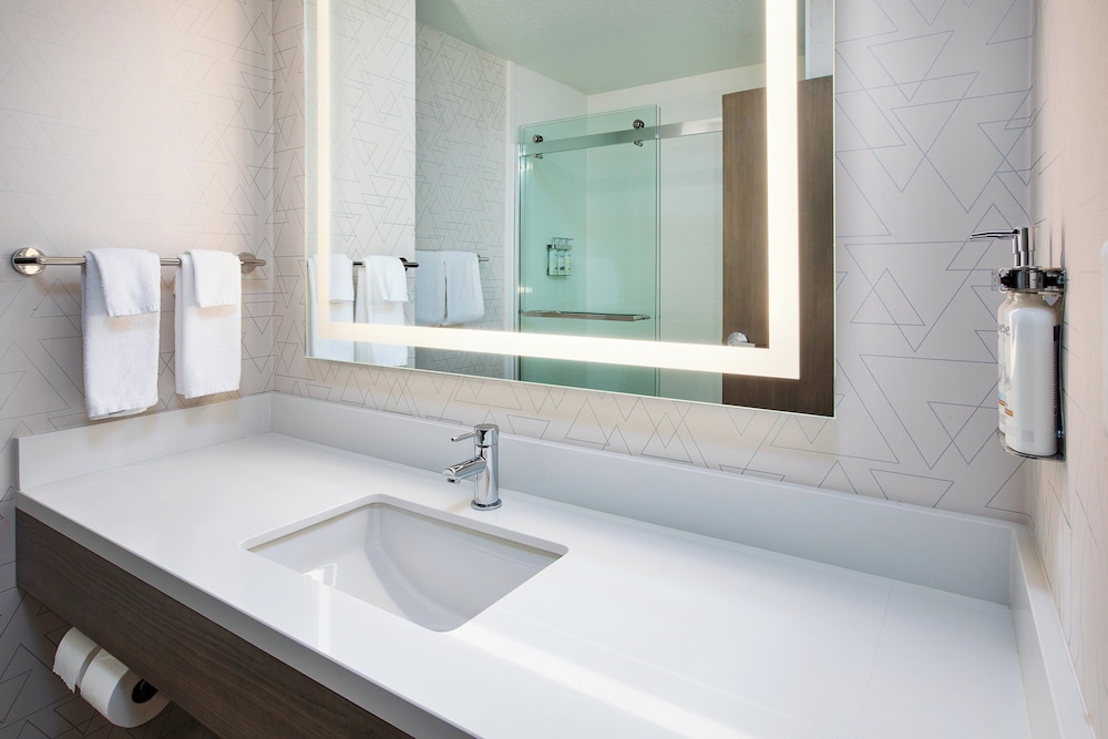 Holiday Inn Express Casper Interstate 25 by IHG — Casper — photo 3