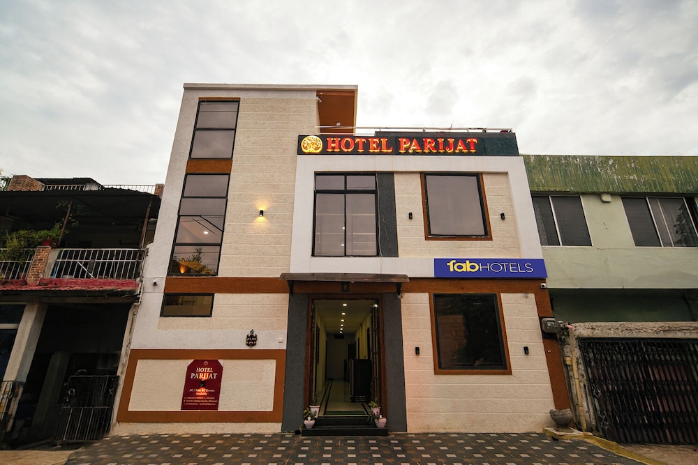 Fabhotel Parijat in Bhopal, India
