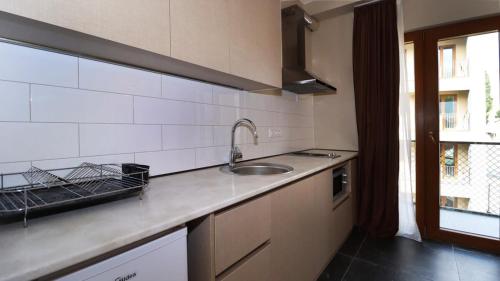 Bright and Cozy Apt in Tbilisi