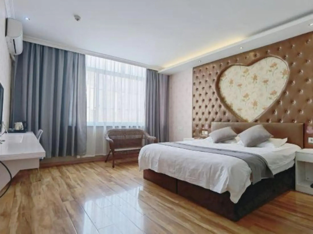 Jingjiang Hotel in Linhai, People's Republic of China