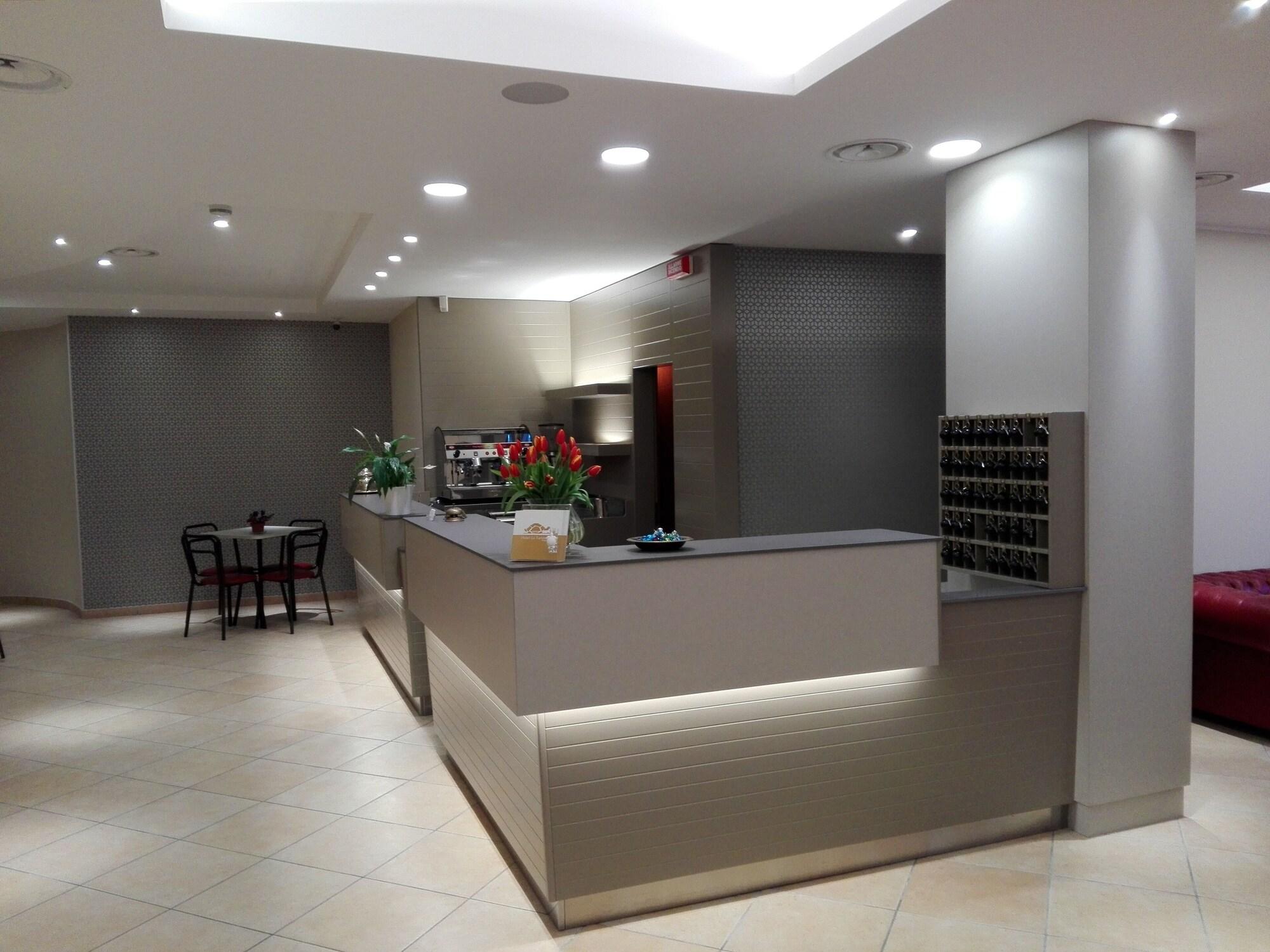 Hotel La Tartaruga — hotel in Roseto Degli Abruzzi