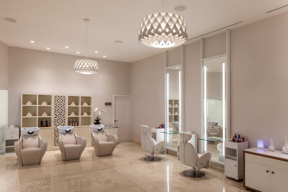 Hair salon