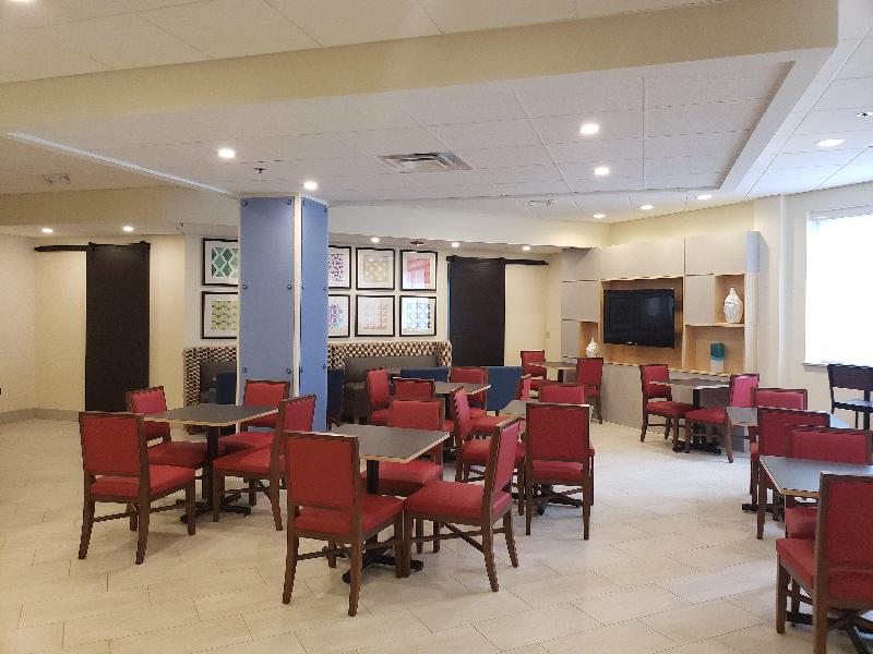 Holiday Inn Express Blowing Rock South by IHG - photo 66