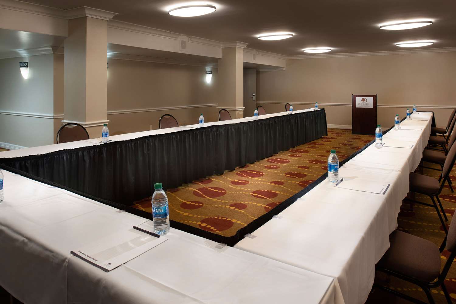 DoubleTree Hotel Memphis Downtown - photo 8