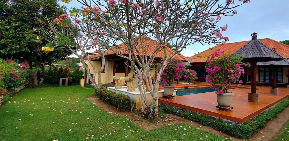 Bale Solah Lombok Holiday Resort in Senggigi, Indonesia