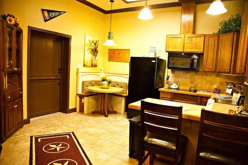 Lillian Farms Bed & Breakfast - photo 46