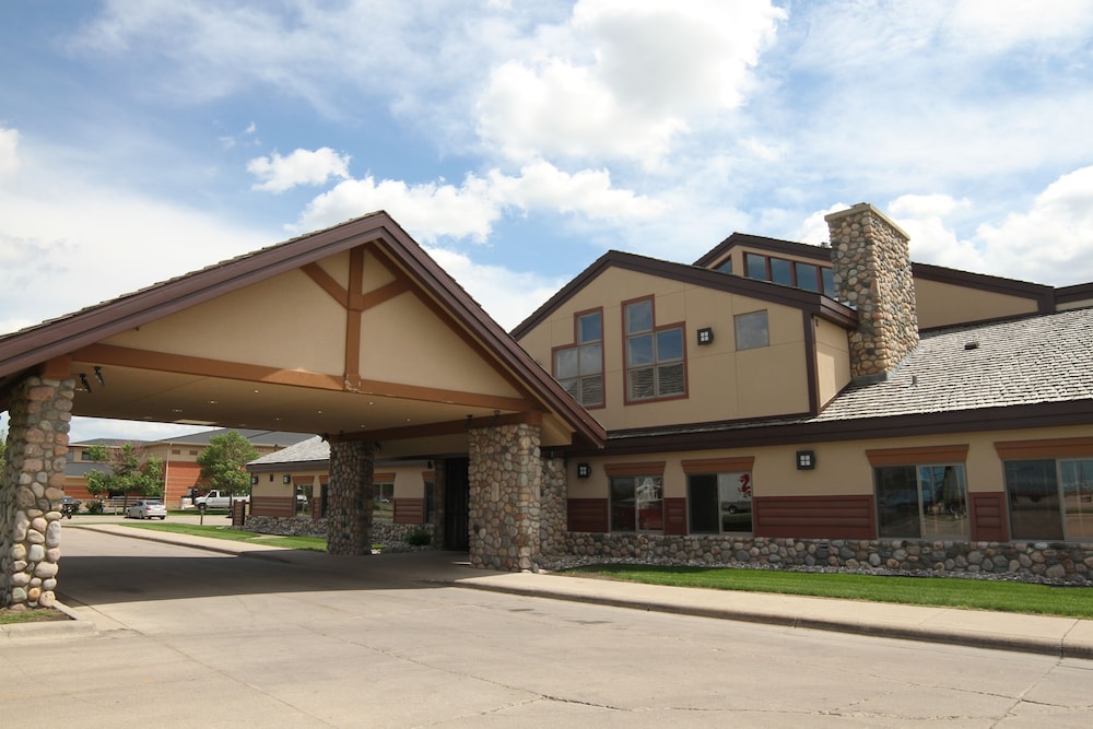C'mon Inn Fargo - photo 25