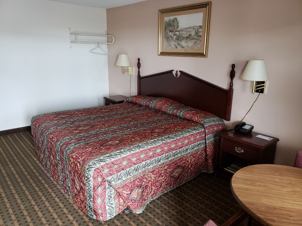 River Heights Motel - photo 10