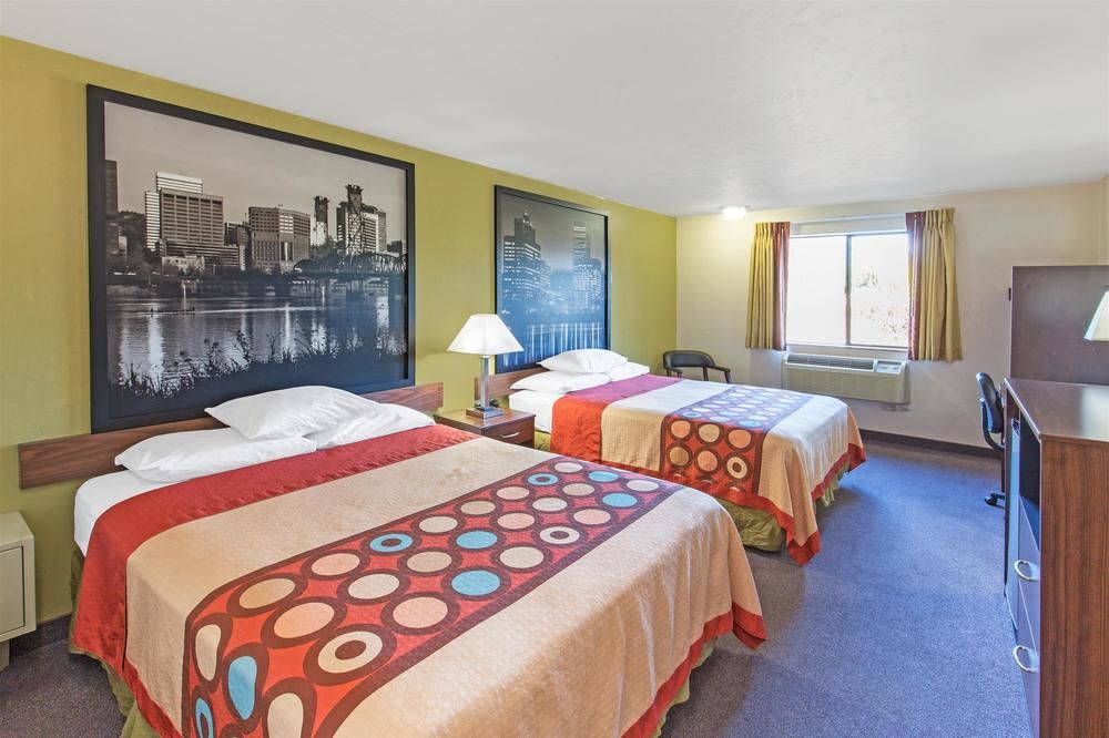 Super 8 by Wyndham Salem - photo 8