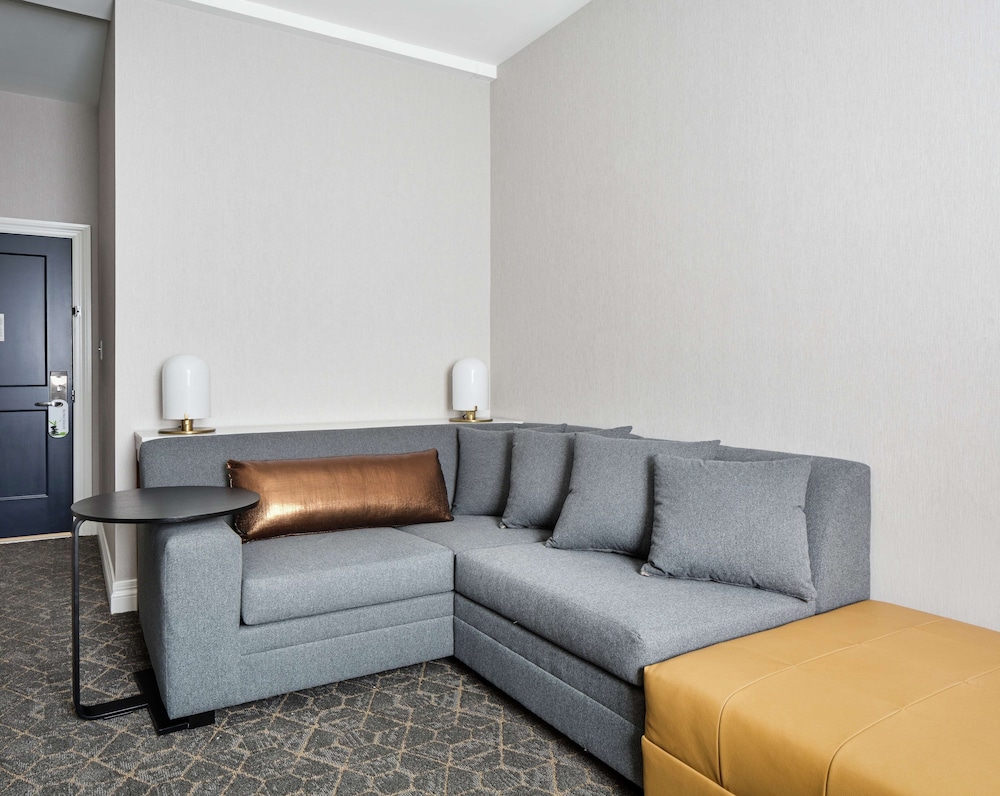 The Sire Hotel Lexington Tapestry Collection by Hilton - photo 13