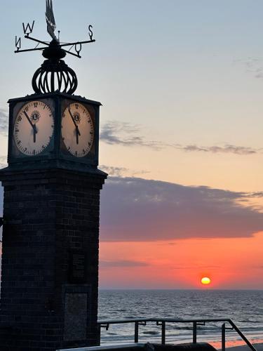 Haus Arnold Miesmuschel — 4-Star Luxury Hotel in Wangerooge, Germany