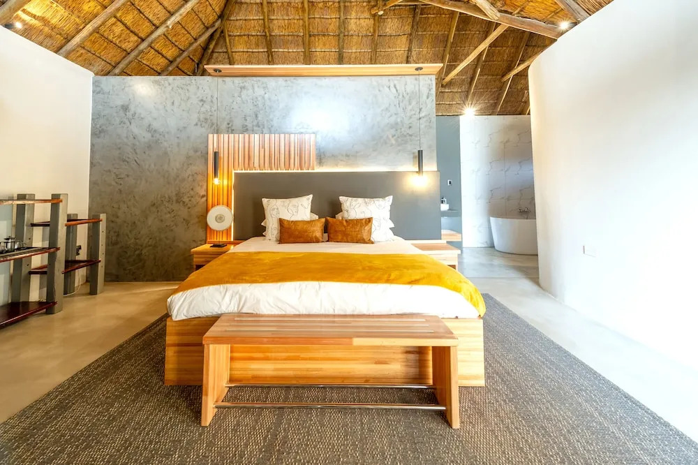 La Joya Lodge Conference Centre and Spa — 4-Star Luxury Hotel in Johannesburg, South Africa