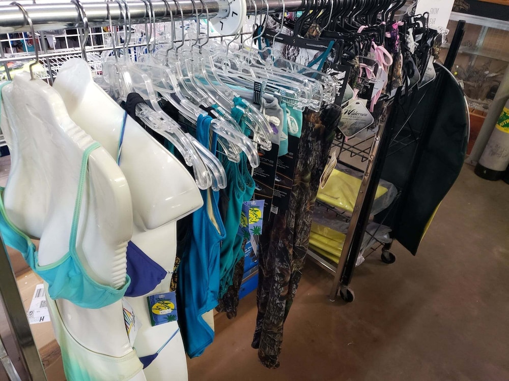 Beaver Dam Dive Shop and Resort - photo 25