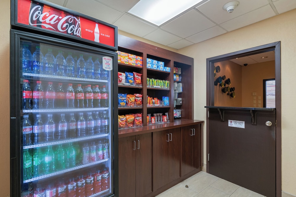 Antioch Inn & Suites Near Gurnee - photo 17