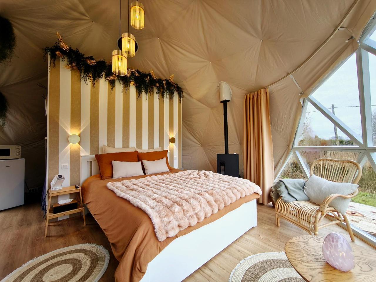 Dome Saint Eloi - carbon neutral hotel in Unknown City