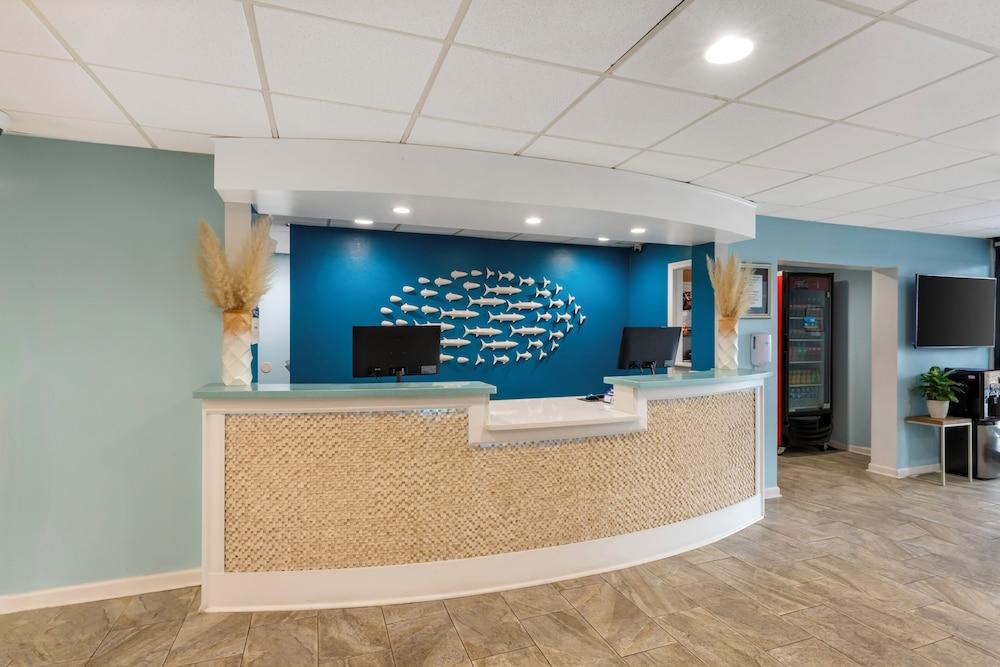 Baymont Inn And Suites Myrtle Beach - photo 3