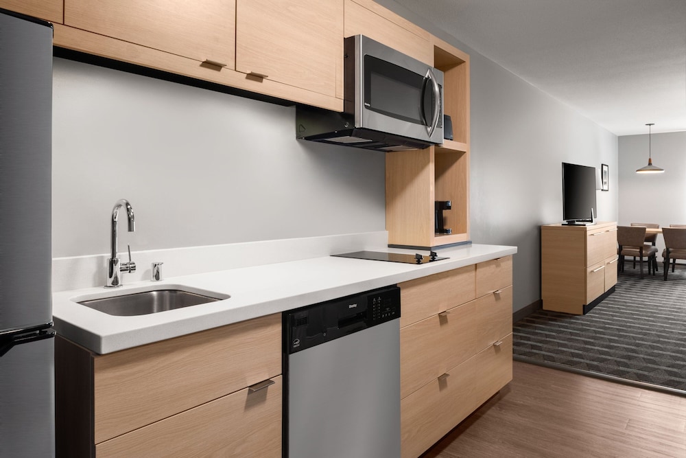 TownePlace Suites by Marriott Rochester Mayo Clinic Area - photo 16