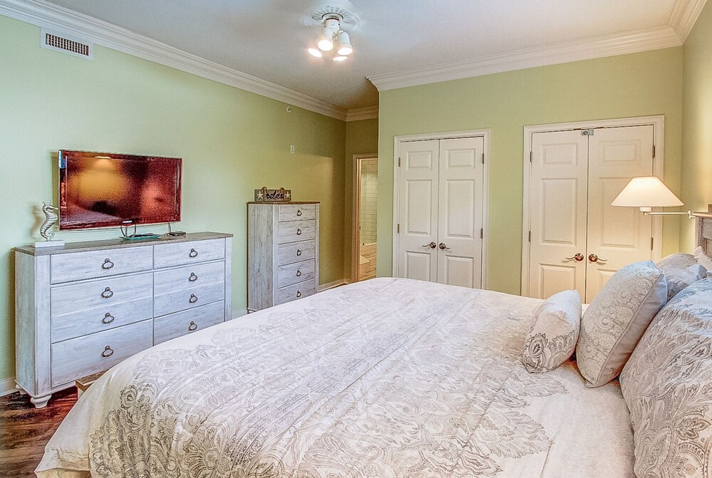 Sea Crest Resort - photo 6