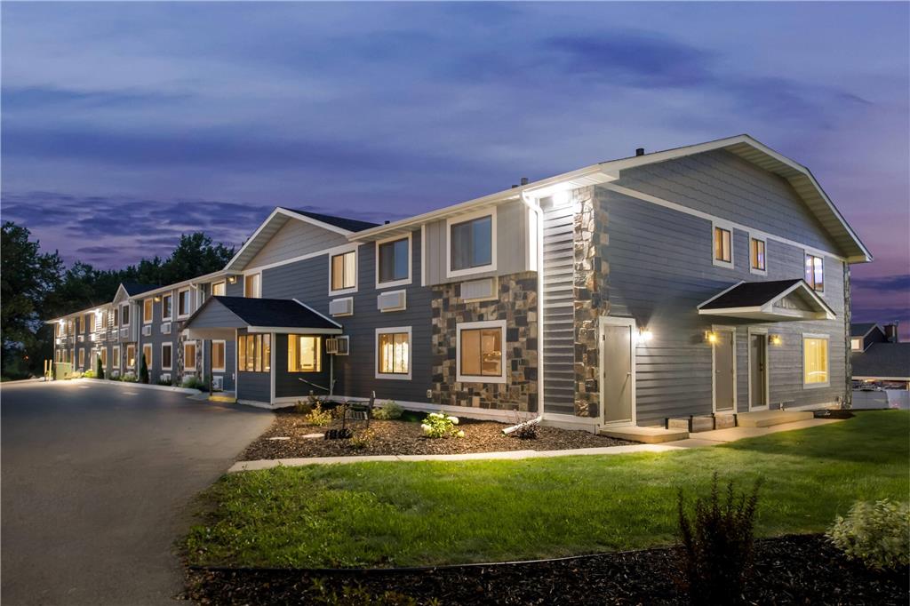 Super 8 by Wyndham Alexandria MN - photo 7