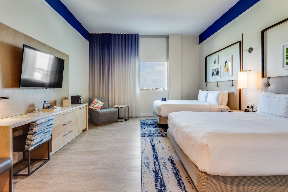 SERENA Hotel Aventura Miami Tapestry Collection by Hilton - photo 20