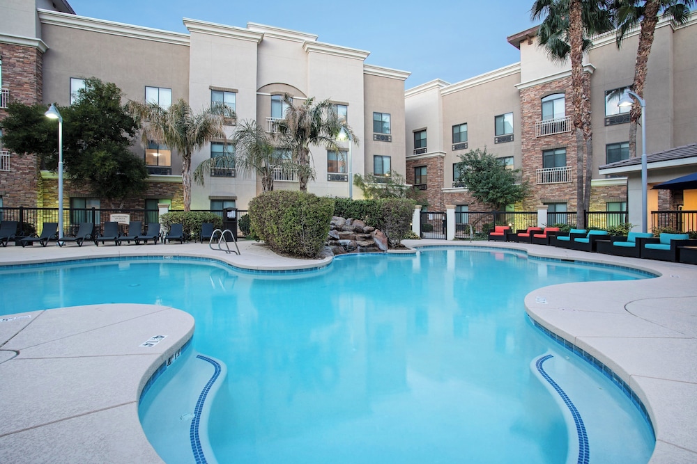 Holiday Inn Express & Suites Phoenix Glendale Sports Dist by IHG - photo 33