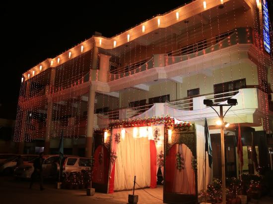 Avadh Hotel & Banquets in Bareilly, India
