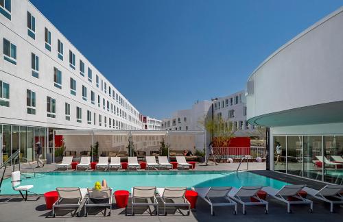 Monthier Downtown SA5S1U0 — 4-Star Luxury Hotel in Los Angeles, United States