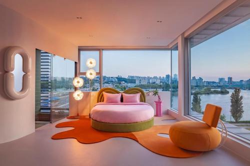 Sky Suite Hangang Bridge — 4-Star Luxury Hotel in Seoul, South Korea