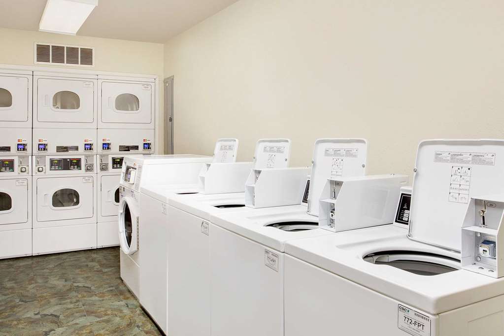 WoodSpring Suites Fort Wayne - photo 14