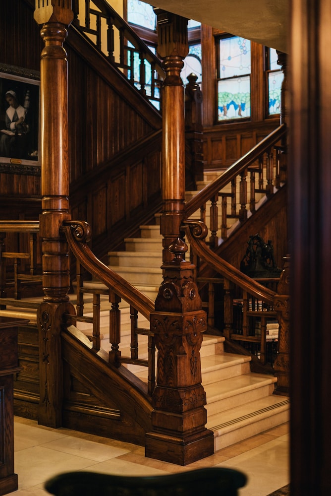Neighbourgood Sutter Mansion - photo 95