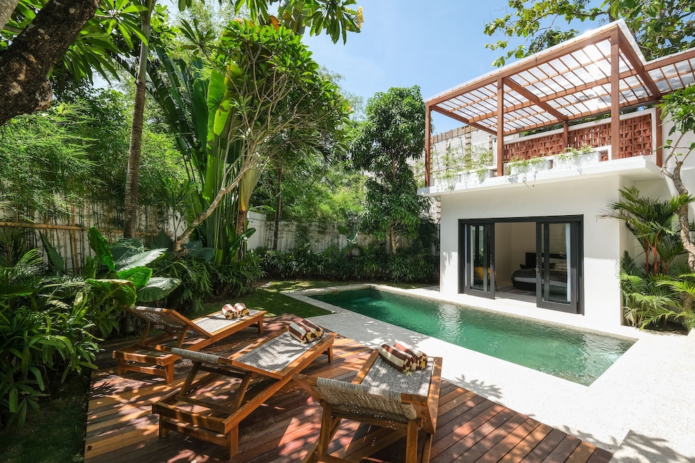 Villa Terracotta Pererenan — 4-Star Luxury Hotel in Canggu, Indonesia