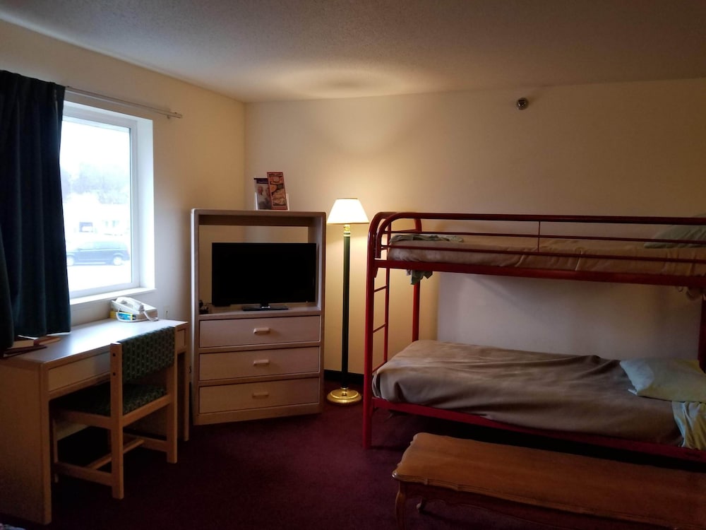 Bilmar Inn & Suites Dell Rapids Near Sioux Falls - photo 47