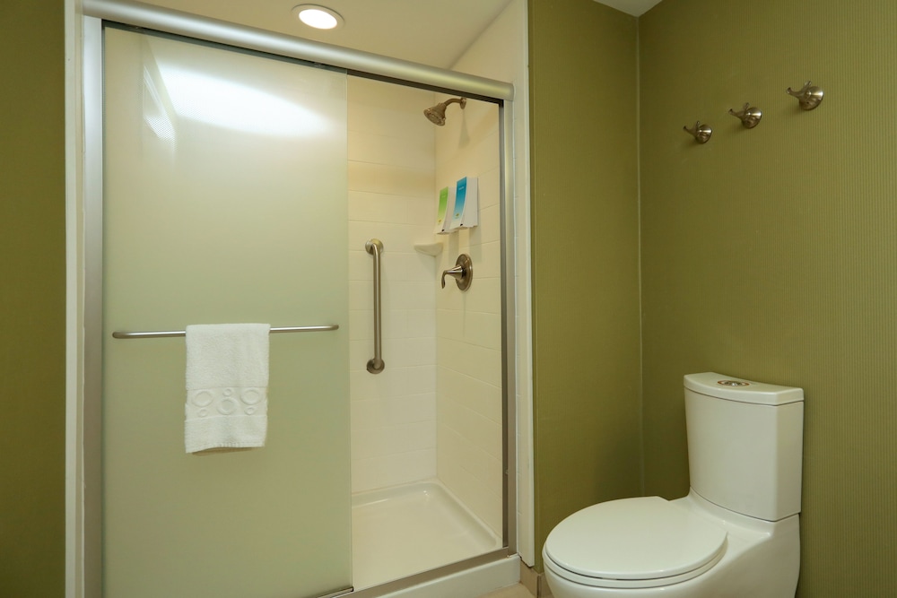 Home2 Suites by Hilton Erie PA - photo 35