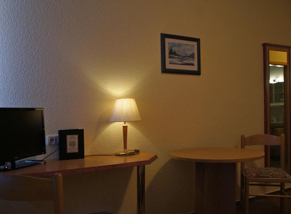 Hotel & Pension Müllers Gasthof — Radeberg — photo 3