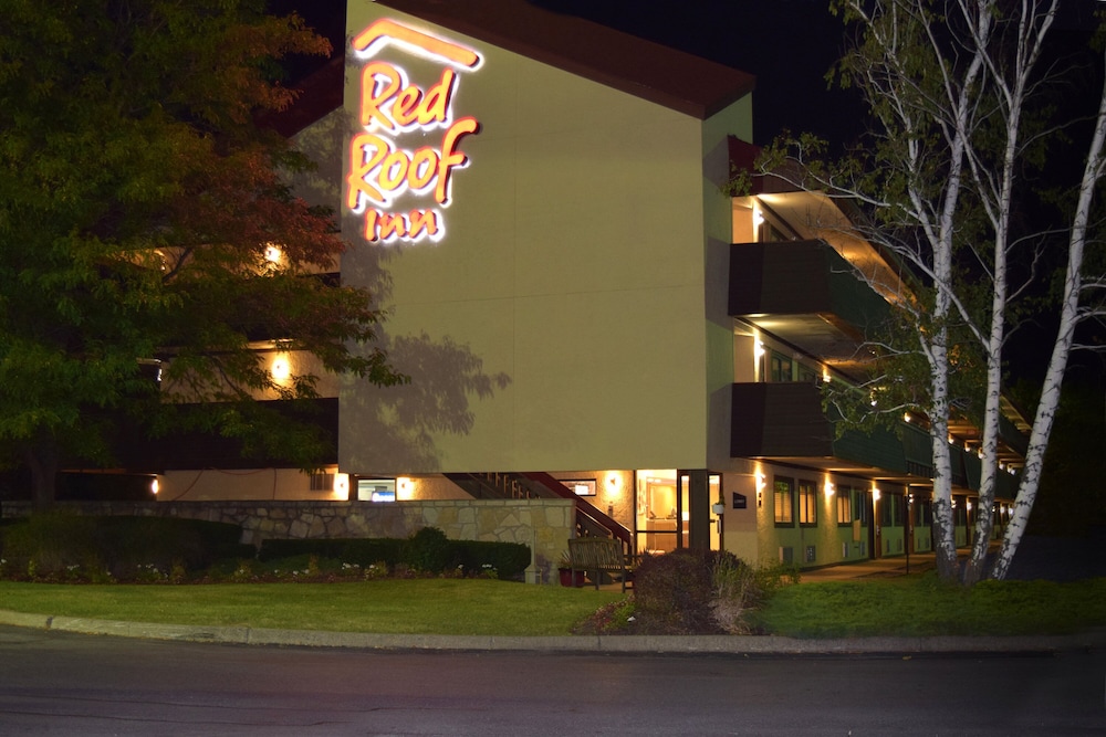 Red Roof Inn Syracuse - photo 24