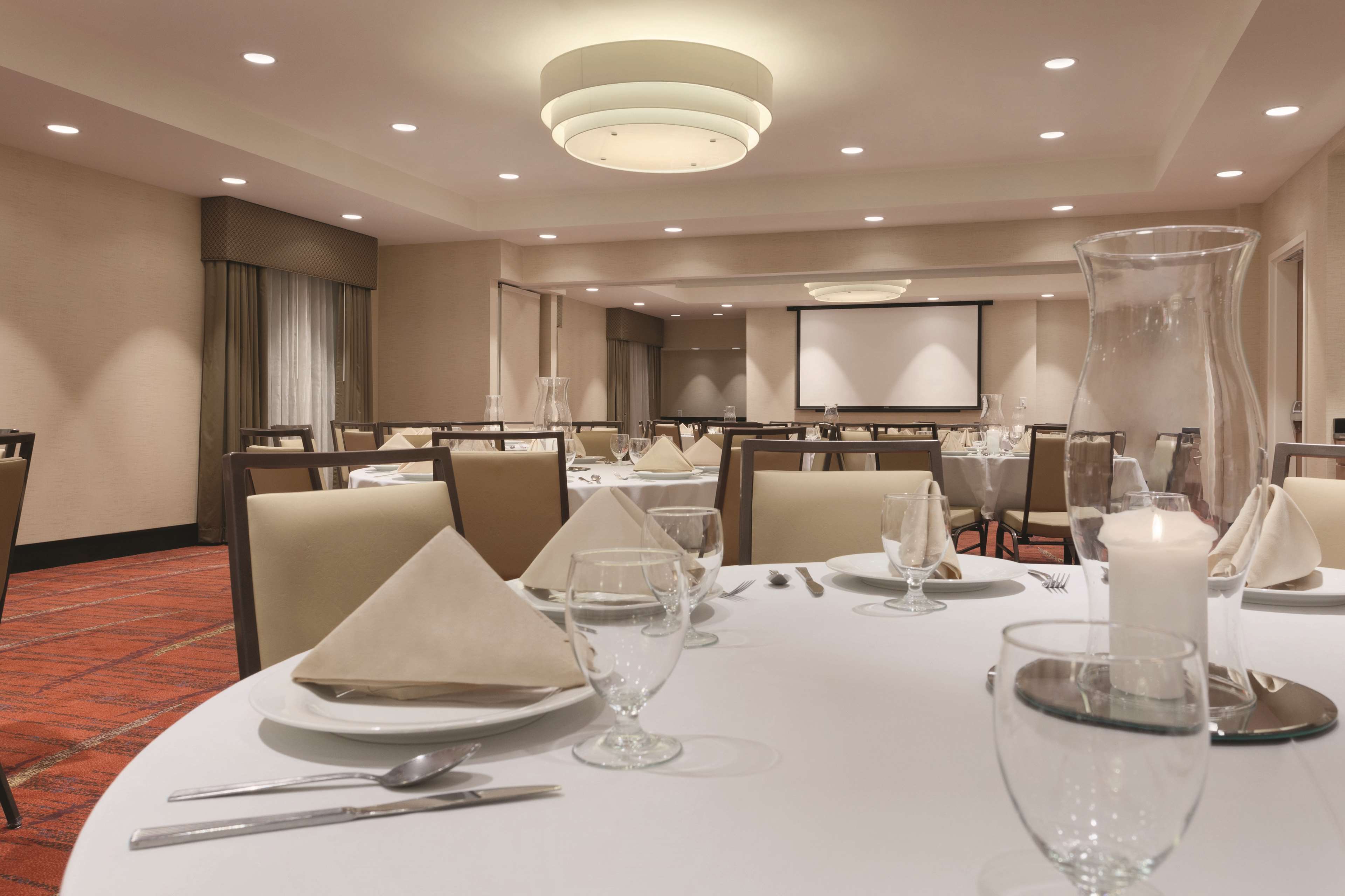 Hilton Garden Inn Falls Church - photo 23