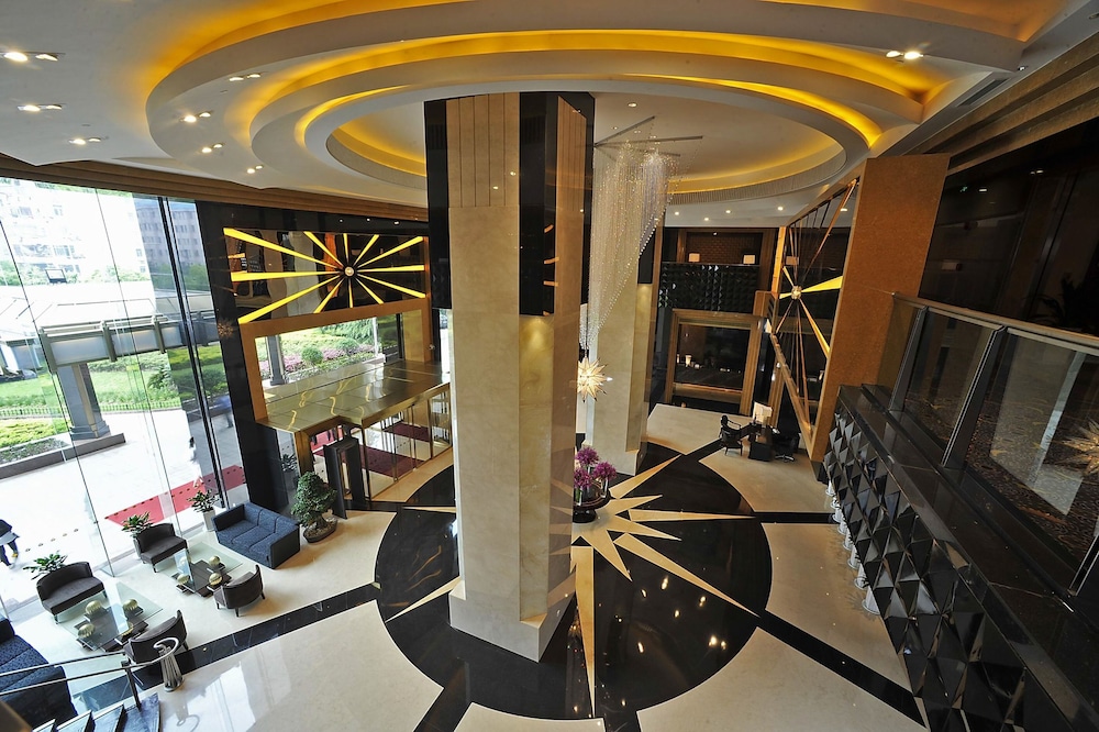 Grand Soluxe Zhongyou Hotel Shanghai — 4-Star Luxury Hotel in Shanghai, People's Republic of China