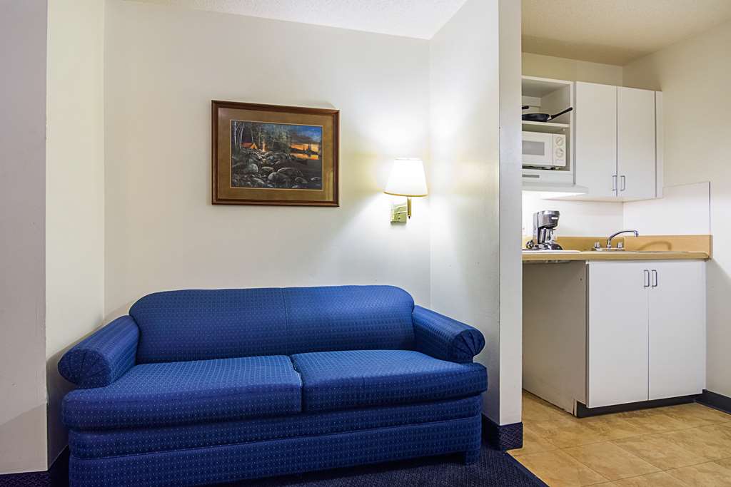 Motel 6 Fayetteville NC Fort Liberty Area - photo 21