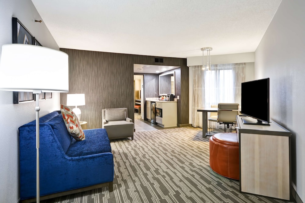 Embassy Suites Hotel Charlotte - photo 13