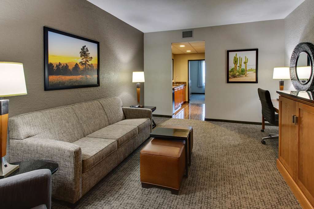 Drury Inn & Suites Phoenix Happy Valley - photo 15
