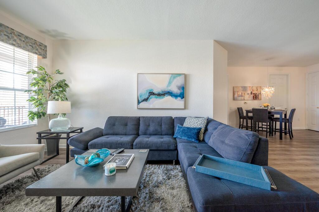 Stylish Vista Cay Luxury Diamond Next to Pool Near all theme Parks and walk to the Convention Center - photo 10