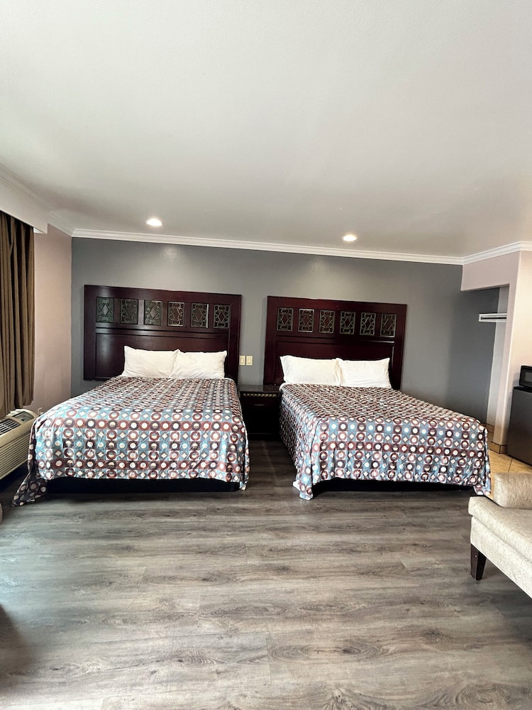 Hyland Motel - photo 3