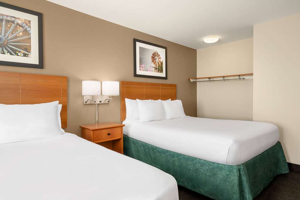 Baymont by Wyndham Fremont - photo 33