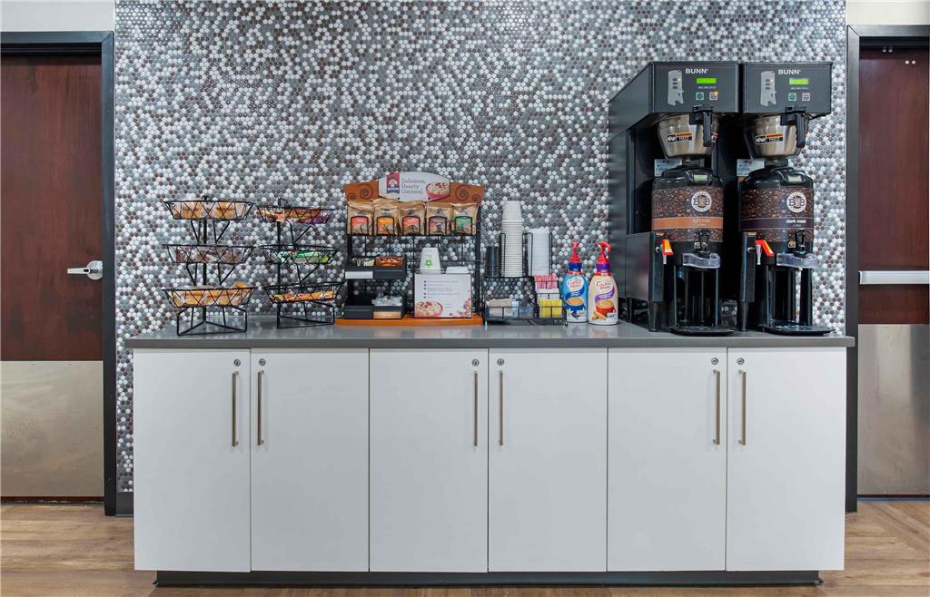 Extended Stay America Suites Washington DC Alexandria Landma - photo 6