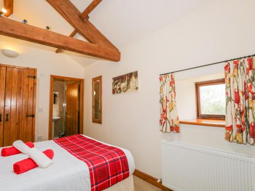 Robyn Cottage — 4-Star Luxury Hotel in Waverton, United Kingdom