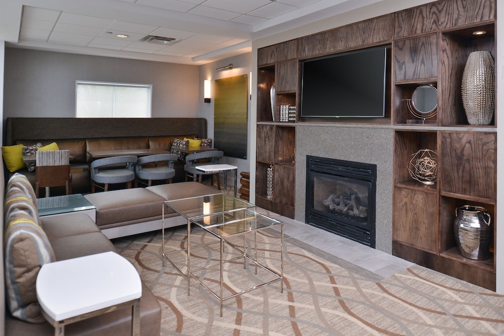 Holiday Inn Express Hotel & Suites Lafayette by IHG - photo 34