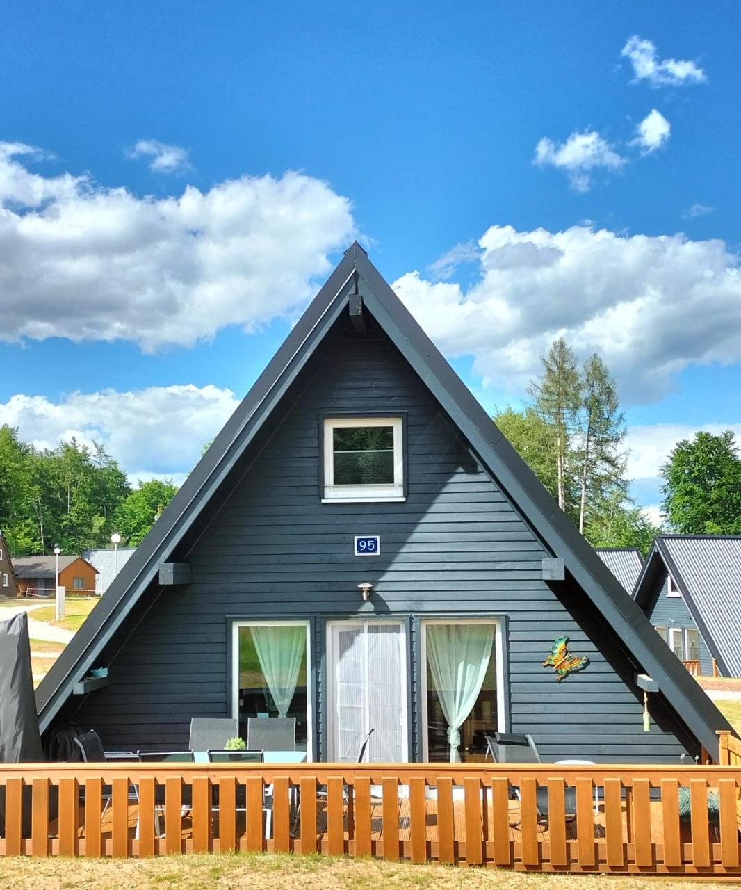 Neues Ferienhaus Am Schoenen Ferienpark Twistesee Naehe Bad Arolsen — Bad Arolsen